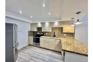 1301 Ne Miami Gardens Dr 521 W, Miami