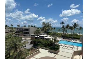 201 Crandon Blvd 440, Key Biscayne