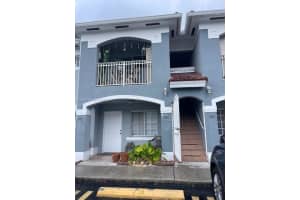 2860 W 80th St 201-7, Hialeah 2860 W 80th St 201-7, Hialeah