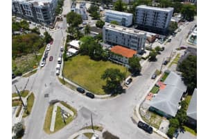 1510 Nw 16 Te, Miami
