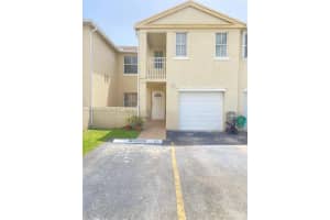 9167 Fontainebleau Blvd 12, Miami