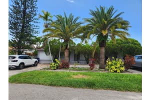 1109 Ne 4th Ct, Hallandale Beach