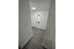 2050 Sw 122nd Ave 22, Miami