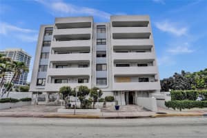 6725 Harding Ave 203, Miami Beach
