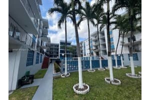 1635 W 44th Pl 307, Hialeah