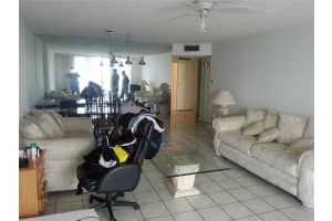 2780 Ne 183rd St 1903, Aventura