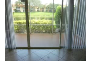 4102 Glenmoor Dr 4102, West Palm Beach