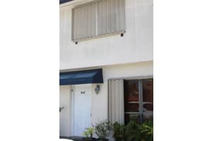 8430 Nw 8th St B10, Miami