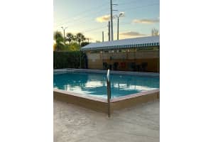 2935 Ne 163rd St 5c, North Miami Beach