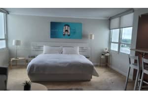 5445 Collins Ave 504, Miami Beach