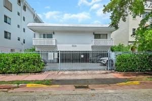 926 Michigan Ave 4, Miami Beach