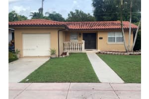 825 El Rado St, Coral Gables