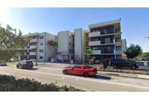 1470 W 41st St 402, Hialeah