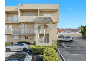 2630 W 76th St 212, Hialeah 2630 W 76th St 212, Hialeah