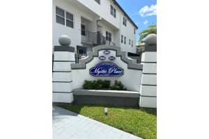 925 Nw 82nd Ave 111-a, Miami