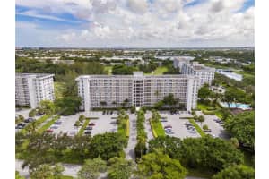 3200 N Palm Aire Dr 501, Pompano Beach 3200 N Palm Aire Dr 501, Pompano Beach