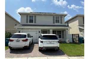 613 Ne 5th St, Homestead