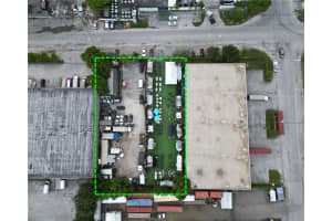 7070 Nw 84 Avenue, Miami