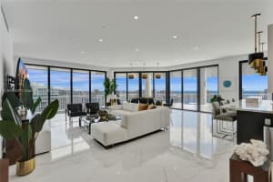 3000 Island Blvd Ph-4, Aventura