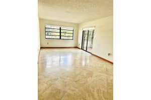 605 Nw 72nd Ave 208, Miami