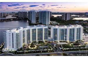 3300 Ne 188 St 610, Aventura