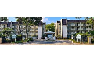 6100 Nw 44th St 405, Lauderhill