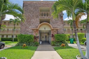 16900 Ne 14th Ave 301, North Miami Beach