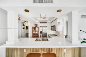 1040 10th St 304, Miami Beach