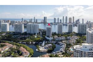 4100 Island Blvd 904, Aventura