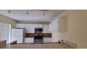 2610 26th Way, Riviera Beach