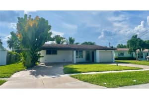 4461 Sw 34th Dr, Dania Beach