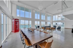 7939 East Drive 15, North Bay Village