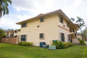 6475 Sw 129th Pl 403-4, Miami