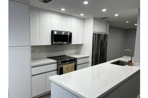 8223 Nw 8th St 11, Plantation 8223 Nw 8th St 11, Plantation