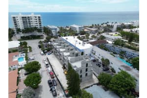 3222 Ne 7th St 2, Pompano Beach