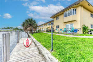 840 Pine Dr 103, Pompano Beach