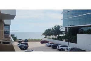 1980 S Ocean Dr 2a, Hallandale Beach