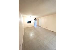 6570 Royal Palm Blvd 107j, Margate