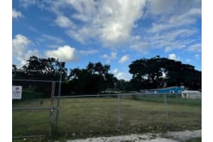 24xx Nw 55 St, Miami