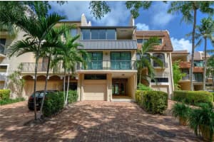5990 Paradise Point Dr 5990, Palmetto Bay 5990 Paradise Point Dr 5990, Palmetto Bay