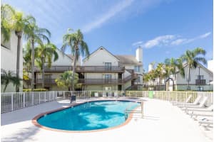 1212 Nw 82nd Ave 1, Doral