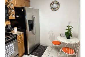 7125 Bay Dr 503, Miami Beach