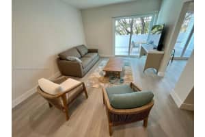 1938 Jackson St 204, Hollywood