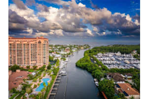 10 Edgewater Dr 8c, Coral Gables 10 Edgewater Dr 8c, Coral Gables