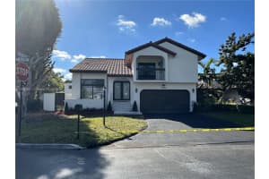 11824 Sw 107th Ln, Miami