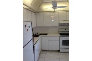 6070 Nw 64th Ave 307, Tamarac