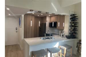 301 Michigan Ave 201, Miami Beach