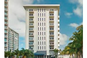 5313 Collins Ave 308, Miami Beach