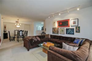 3400 Ne 192nd St 307, Aventura