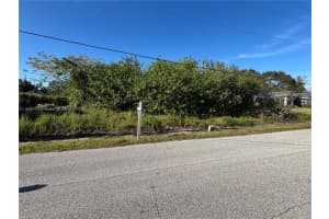 303 Parkview, Sebring